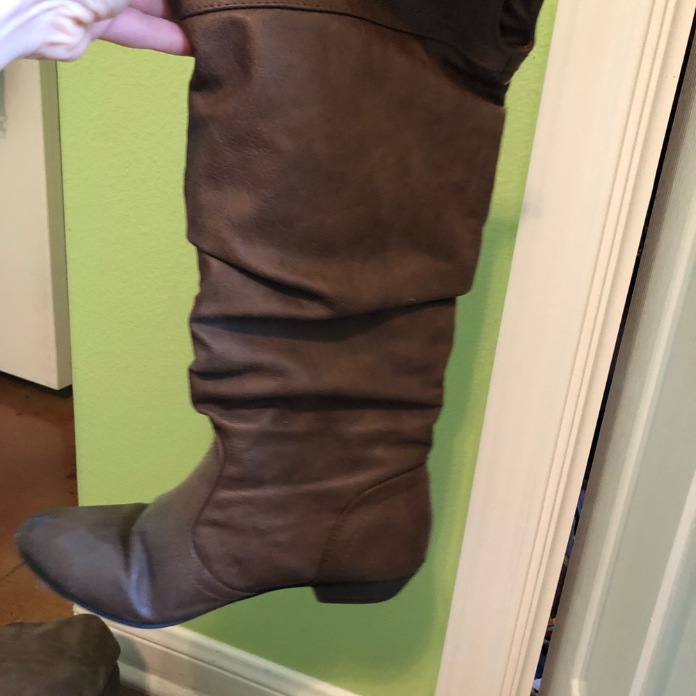 Riding boots - Picture 2 of 3